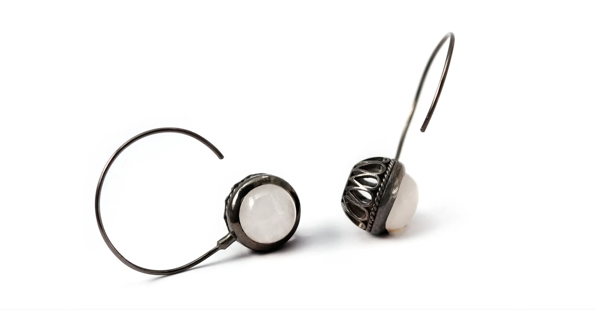 Energy jewelry- black hip hop jewelry
